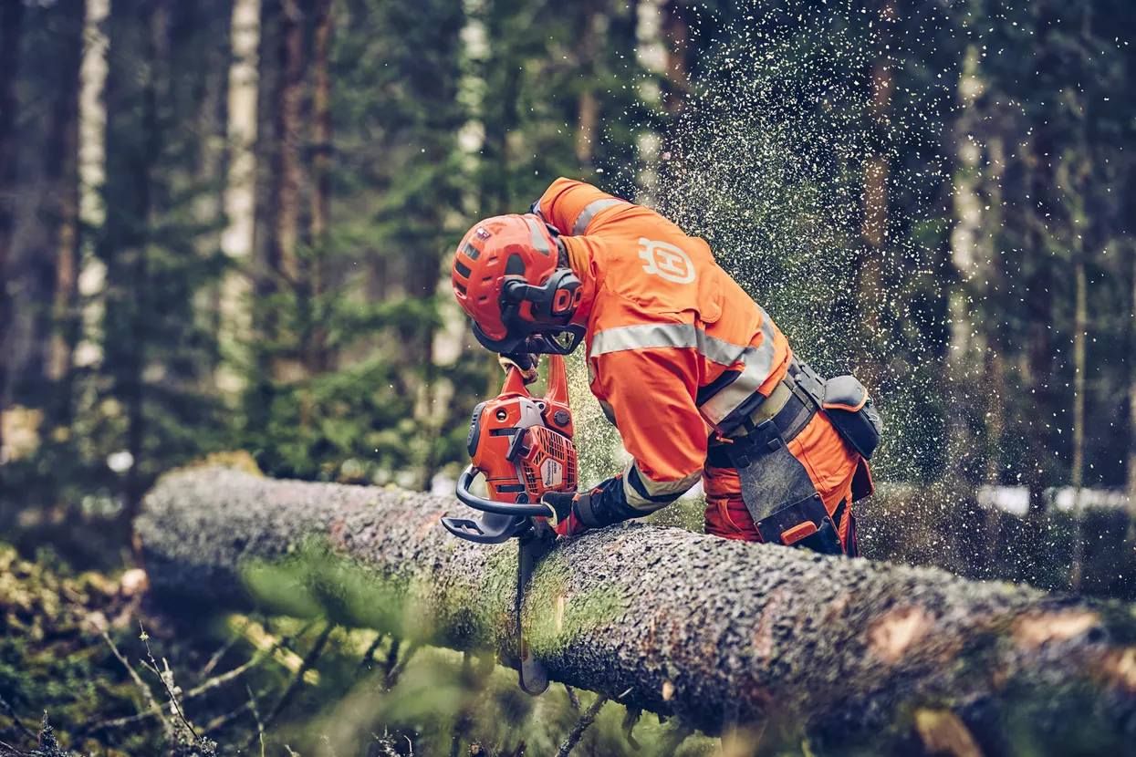 Husqvarna-560-XP®-Mark-II-7.webp