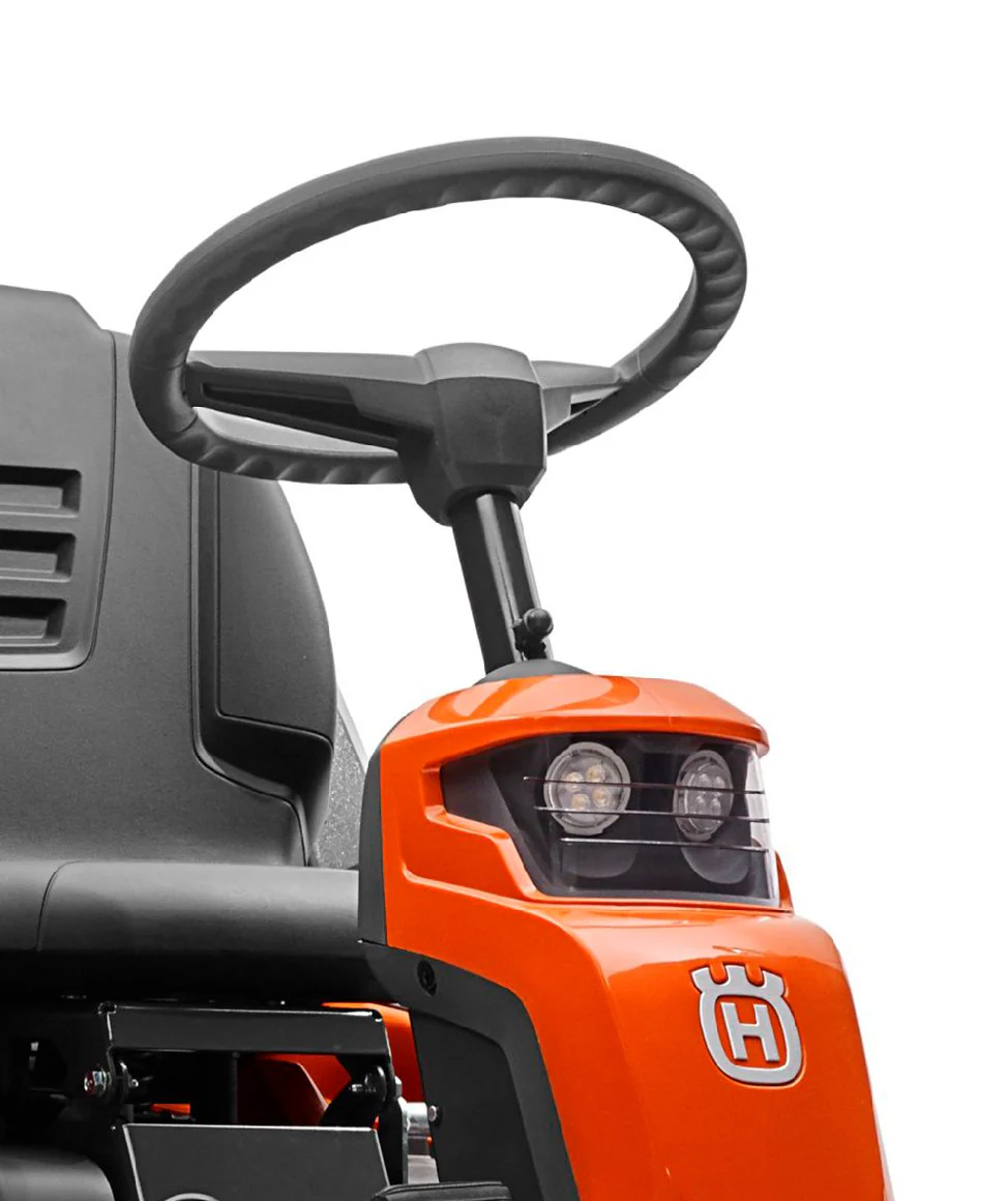 Husqvarna_RC_320Ts_AWD_Detail_24099_4fe354fa-c64e-4490-847c-53e0603b9f4b_1800x1800.webp